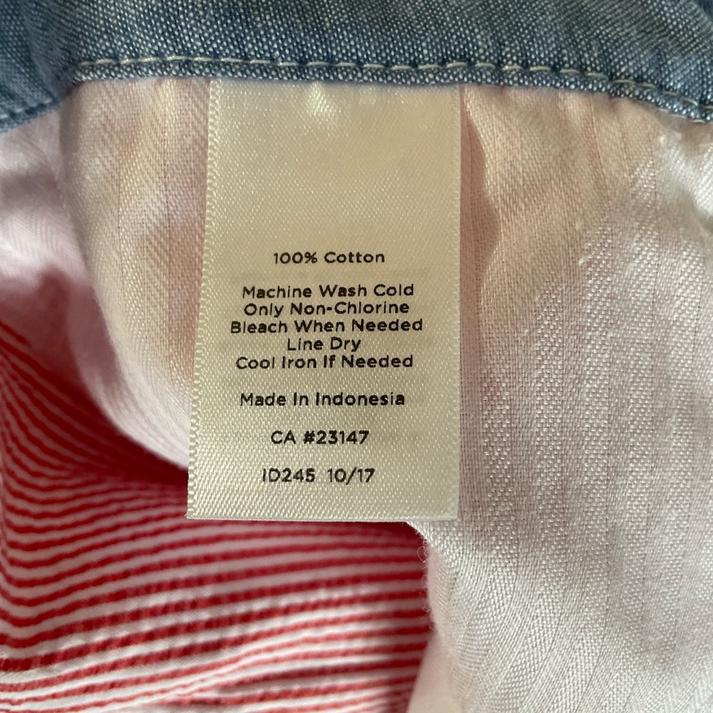 Talbots Red and White Striped Seersucker Crop Pants Size 10 - Woman - Picture 4 of 8